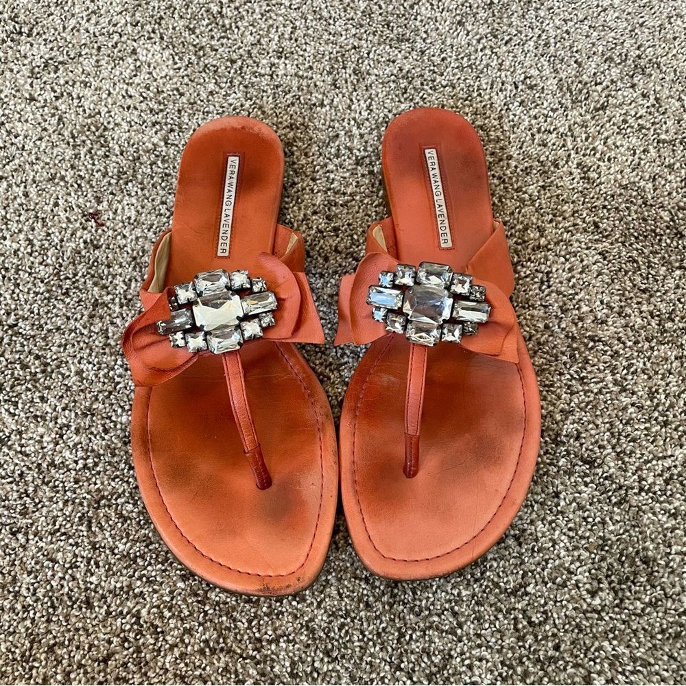 VERA WANG Lavender Sandals- Super Soft Leather Upper- Coral Pink Rhinestone Sz8